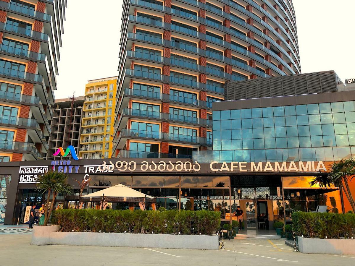 Orbi Beach Tower Batumi Exterior foto