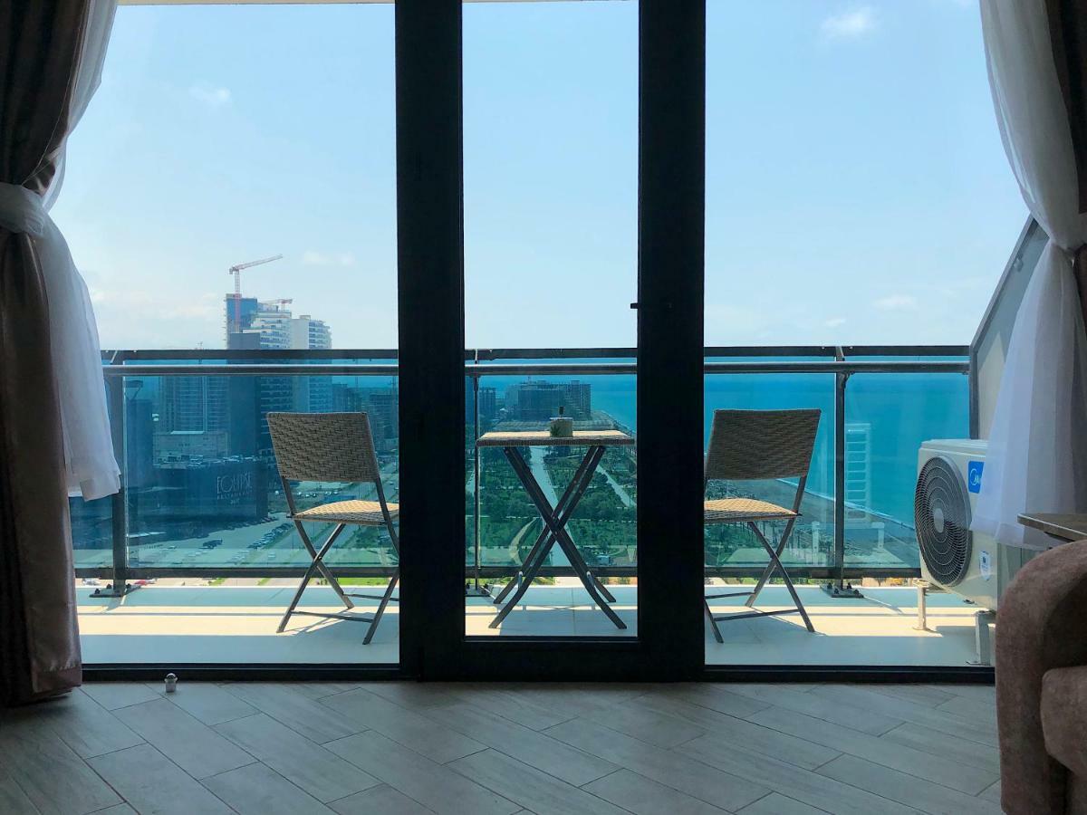 Orbi Beach Tower Batumi Exterior foto